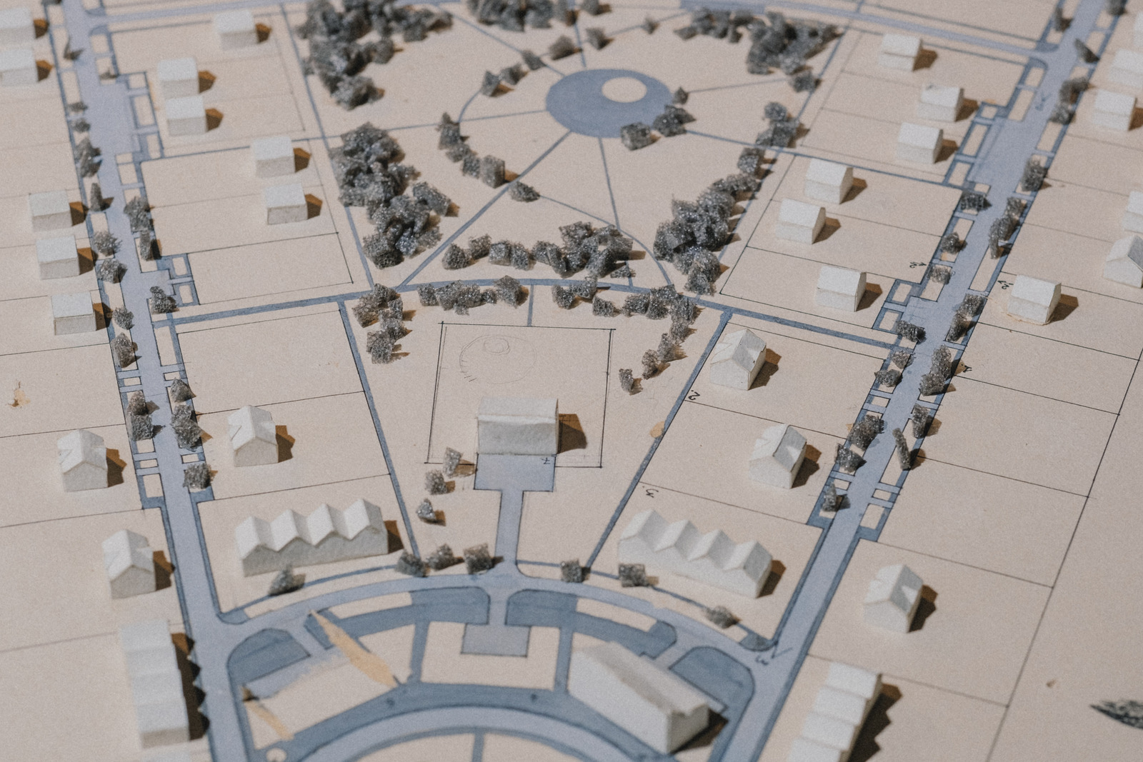 canva-spatial-planning-architectural-model-MAEq1Tzlxdk